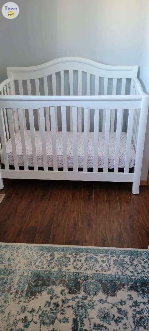 Baby crib - 2 - 1036932-1714870038_0