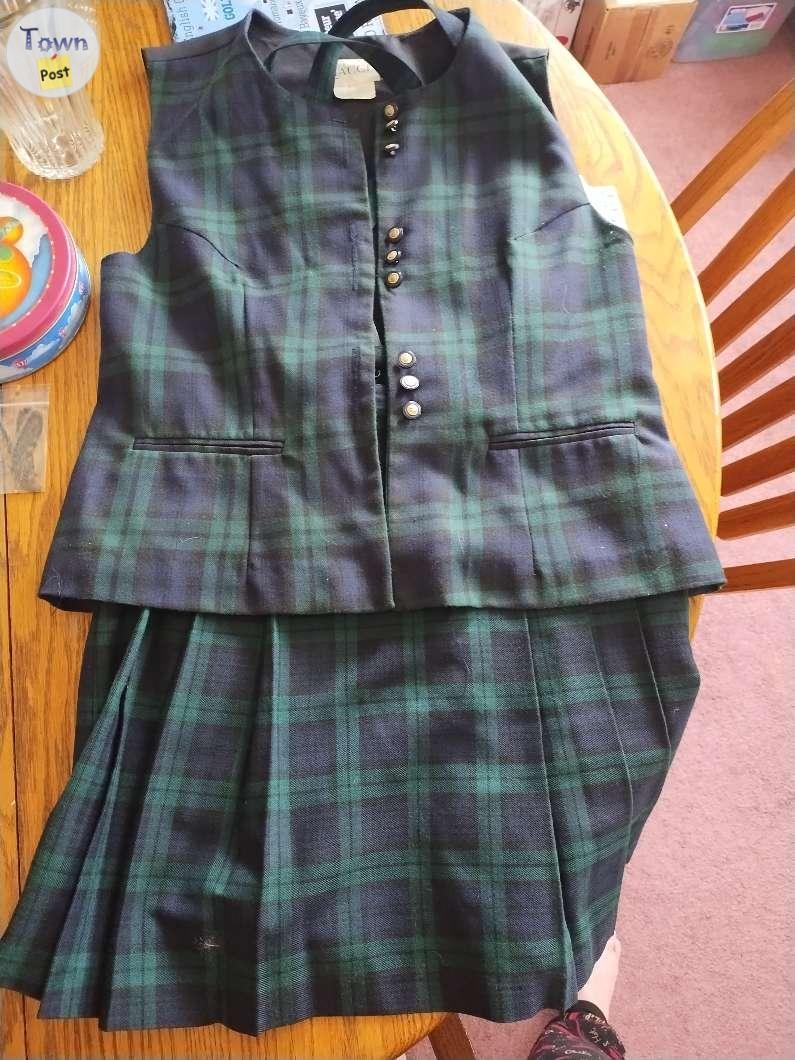 Youth/teen size plaid skirt and vest - 1 - 1039018-1715379954