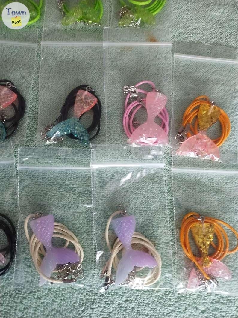 32 resin mermaid tail pendant necklaces  - 4 - 1040195-1715719483_2