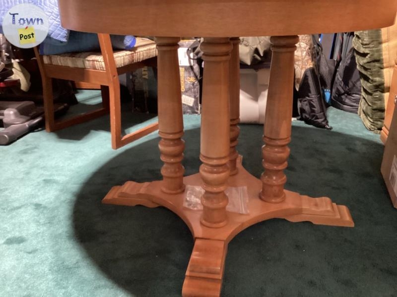 ROXTON SOLID MAPLE TABLE & CHAIRS - 2 - 1041278-1715994517_0