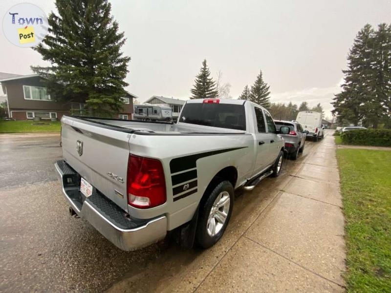 2010 Dodge 1500, 4x4, low kms, trailer tow, crew cab.  - 4 - 1047557-1717622569_2