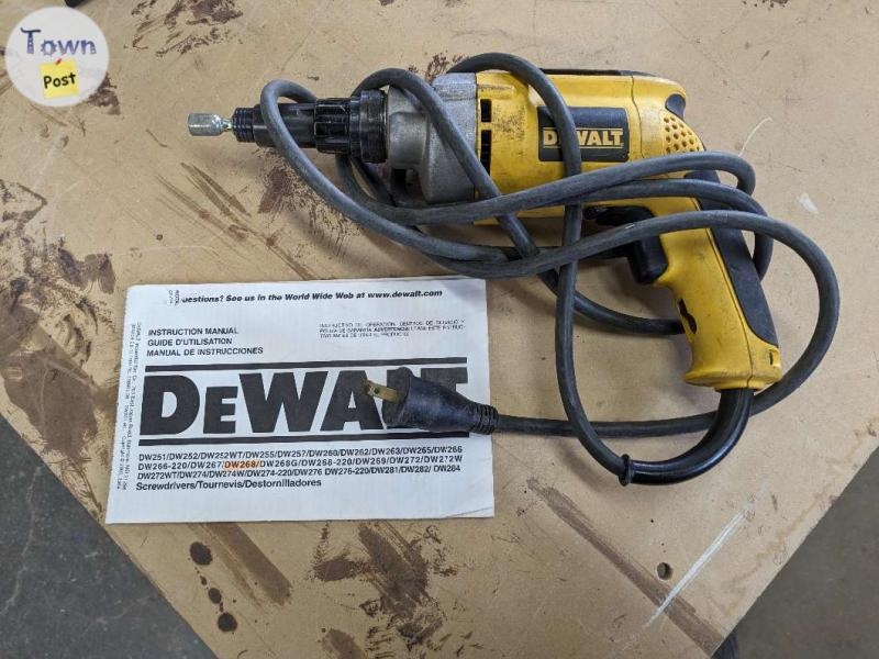 Dewalt Dw268 VSR Versa Clutch Screwgun - 2 - 1053597-1718652583_0