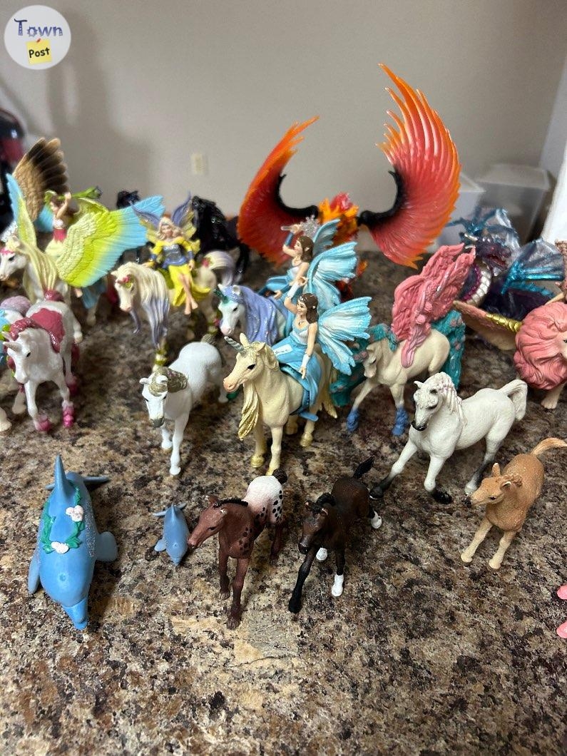 URGENT moving right away NEW Schleich Horses and fantasy toys - 1 - 1055795-1719182570