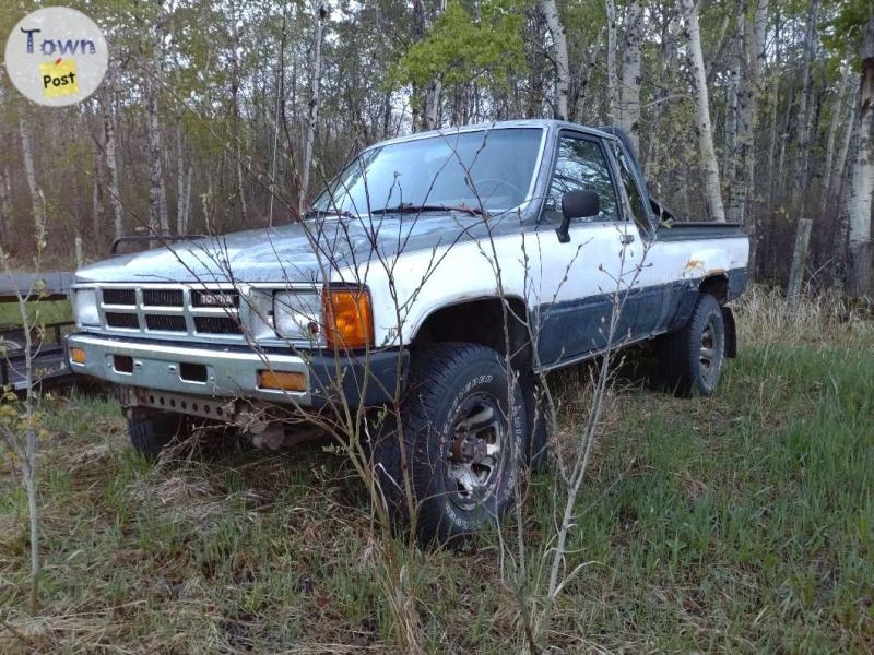 Toyota pickup 1985 - 1 - 1063733-1721162256