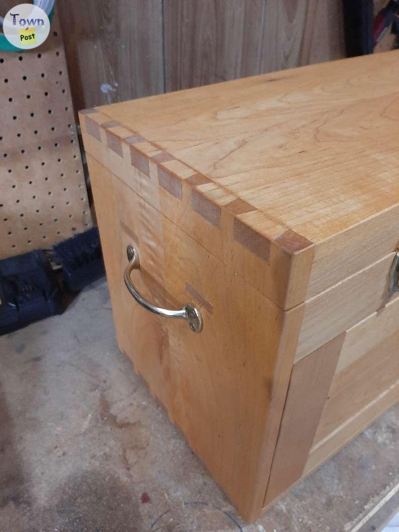 Maple tool chest - 1 - 1065792-1721765500