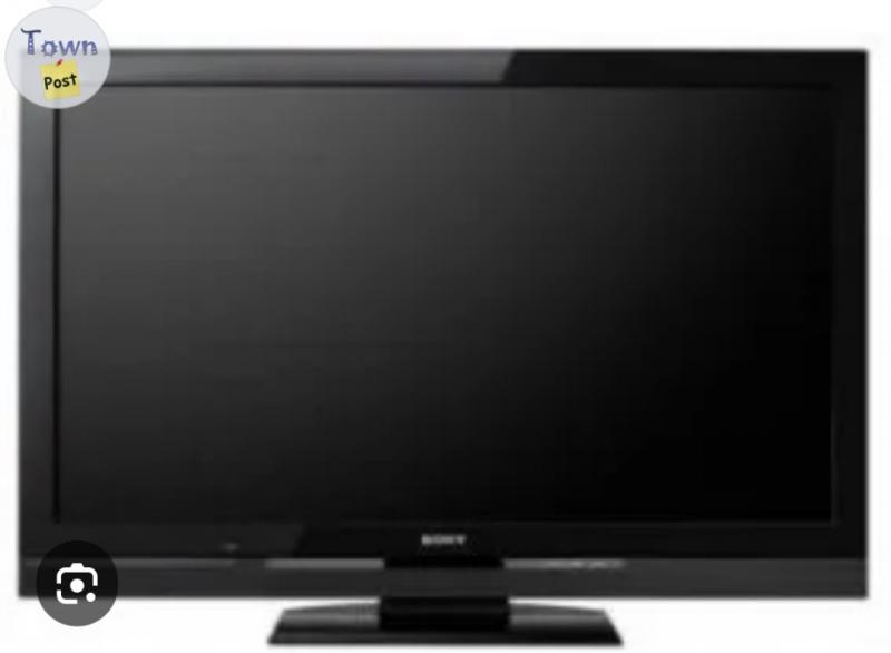 52” Sony Bravia LCD TV With Glass Stand - 2 - 1072412-1723318885_0