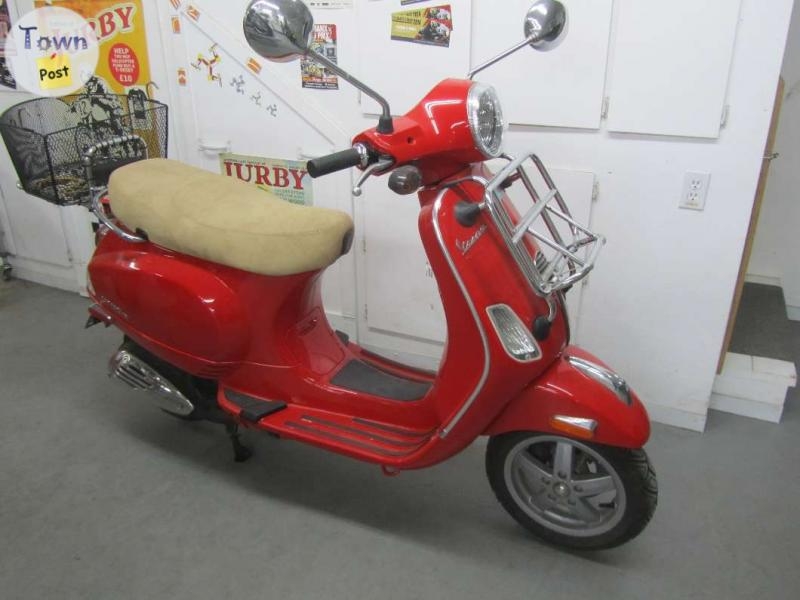 The Original Vespa scooter - 1 - 1073228-1723501309