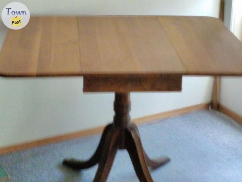 solid walnut table,  antique/classic - 1 - 1075223-1724030987