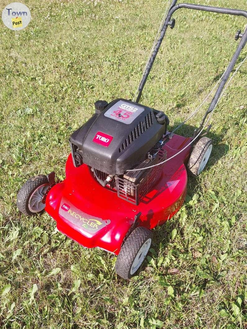 Toro push mower - 1 - 1082783-1726069548