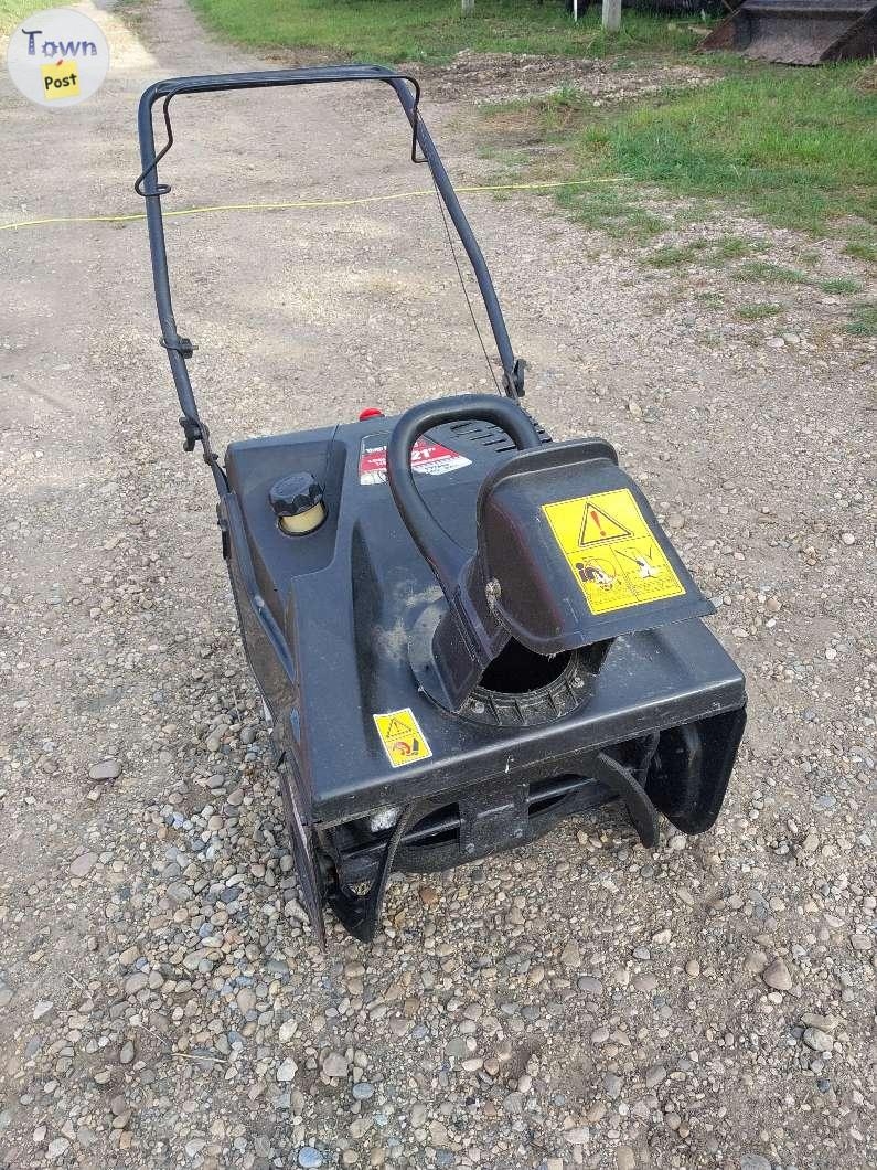 Yard Machines Snowblower - 1 - 1082837-1726080061