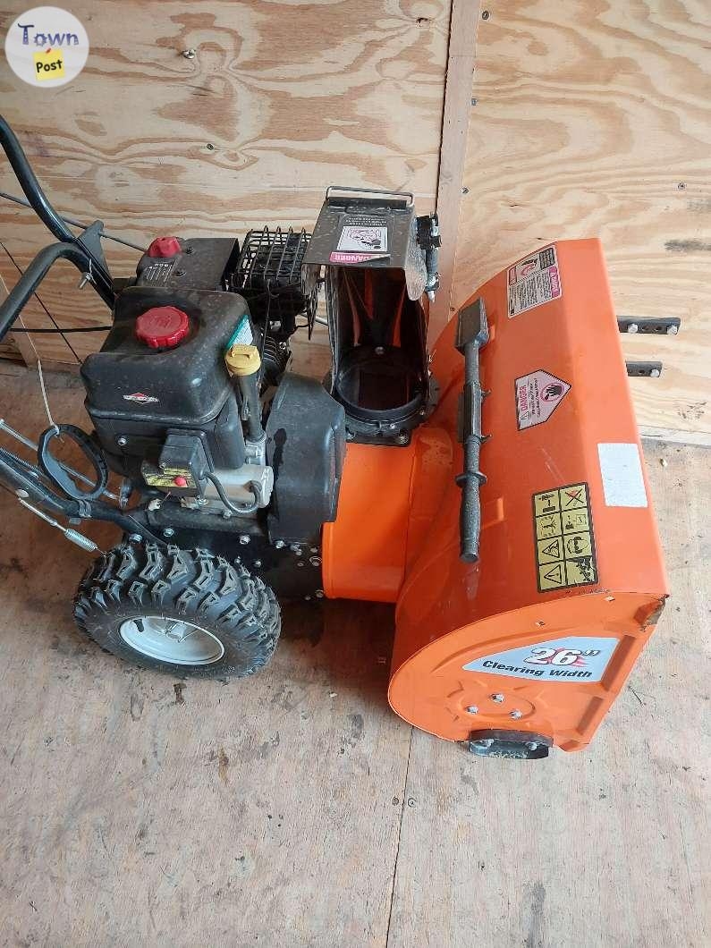 26" Snowblower new condition - 2 - 1082969-1726100009_0