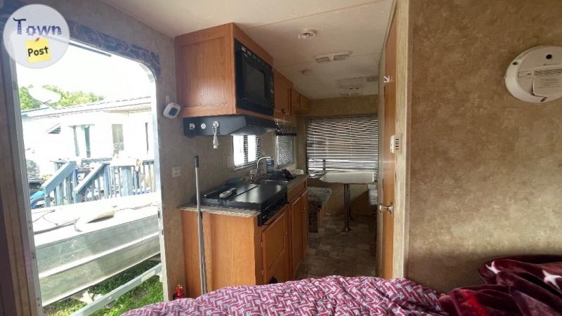 2009 Coachman 17’ - 8 - 1083190-1726167380_6