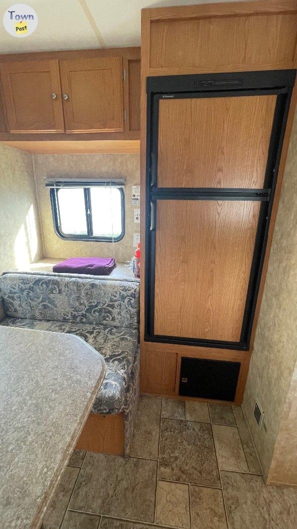 2009 Coachman 17’ - 9 - 1083190-1726167380_7