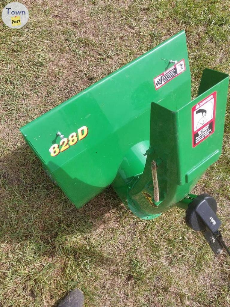 JD snowblower - 4 - 1084236-1726427519_2