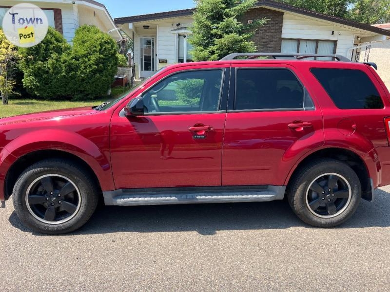 2009 Ford Escape XLT - 3 - 1087455-1727363607_1