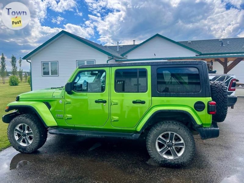 2020 Jeep Wrangler Sahara Unlimited - 1 - 1087494-1727371836