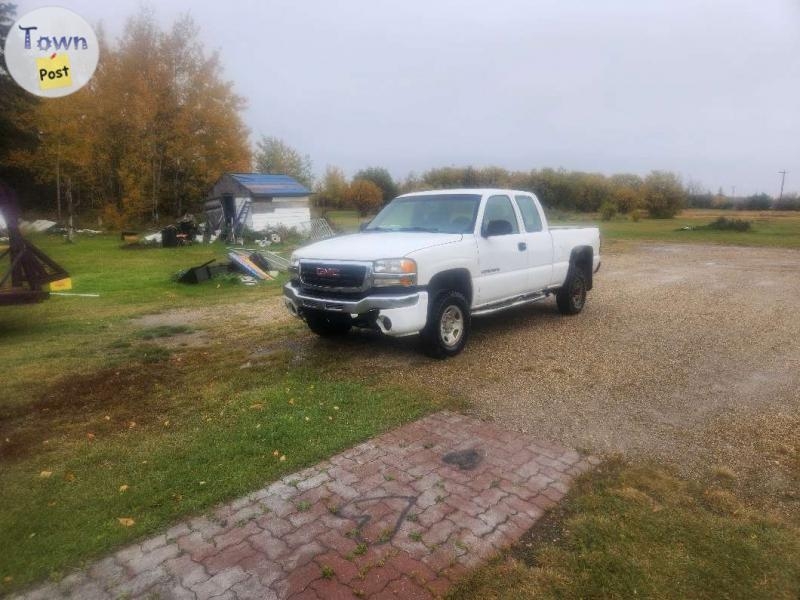 2005 gmc Sierra  needs transfer case - 1 - 1088946-1727712686