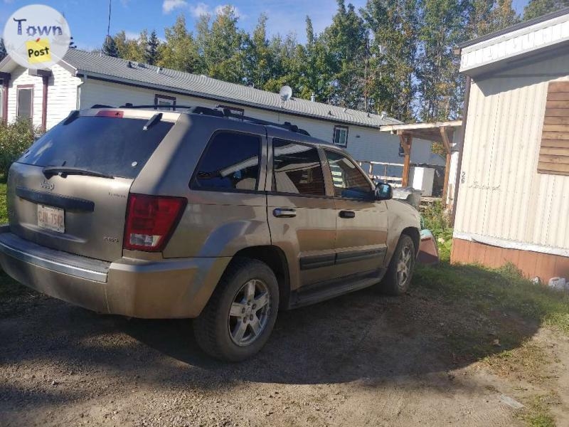 2005 Jeep Grand Cherokee Laredo 3.7 - 2 - 1089197-1727760090_0