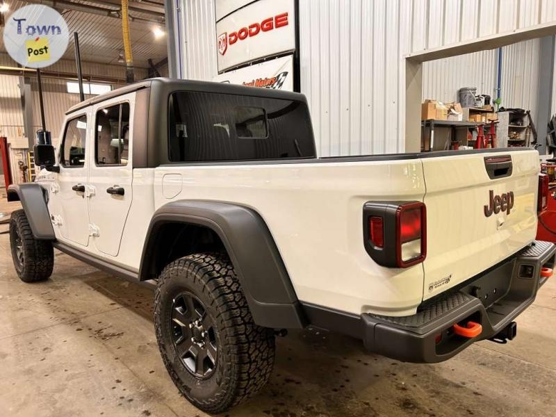 (Brand New) 2023 Jeep Gladiator Mojave for sale - 6 - 1089833-1727924025_4