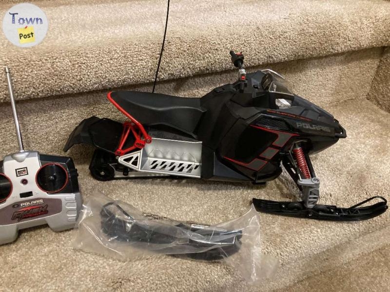 Polaris RUSH Remote Control Toy Sled - 2 - 1090297-1728066452_0