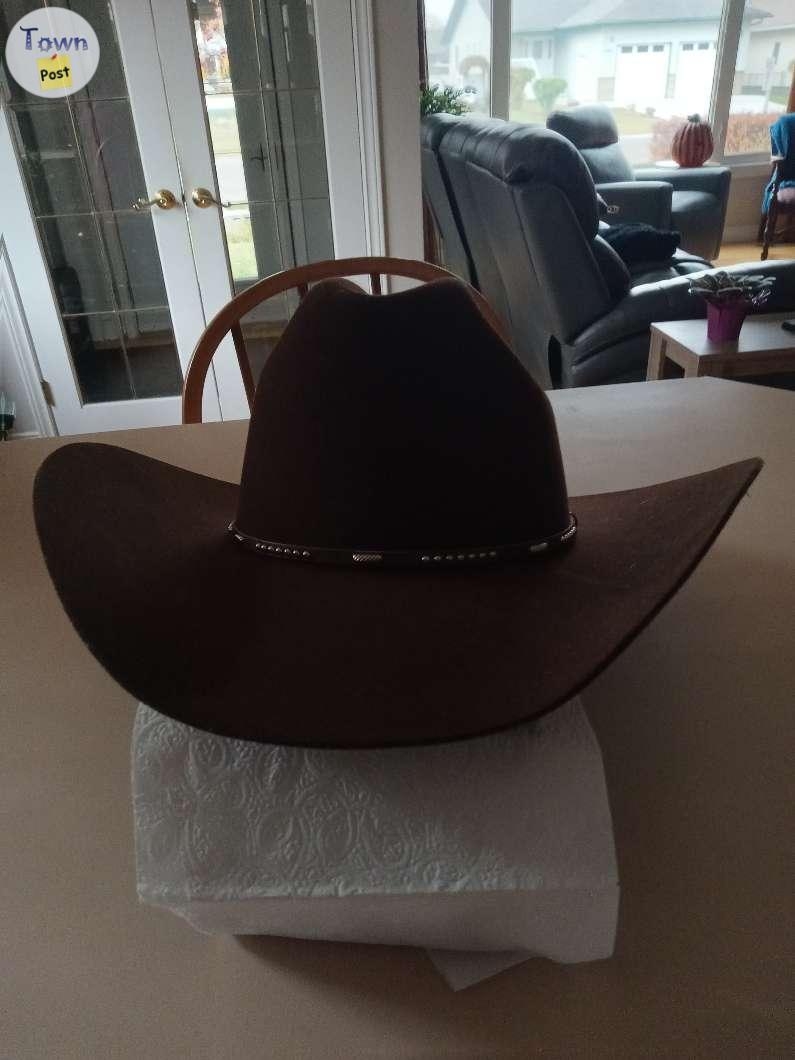 Western hat - 1 - 1095985-1729524378