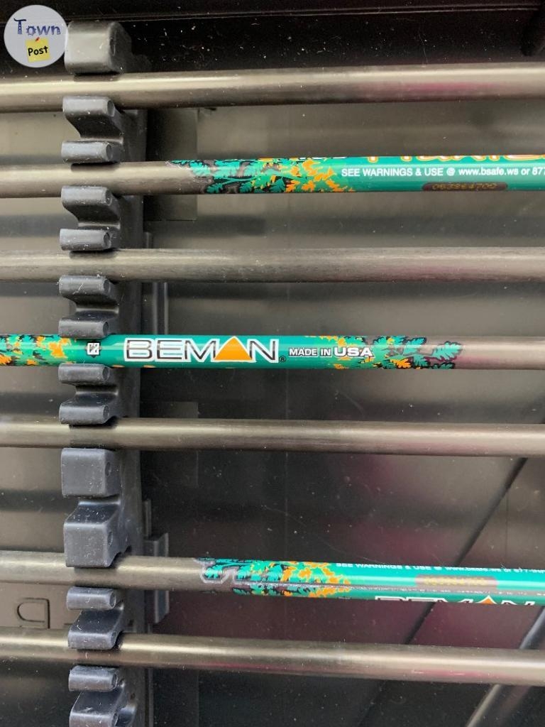 Beman Hunting Arrows and Case - 2 - 1096697-1729704972_0