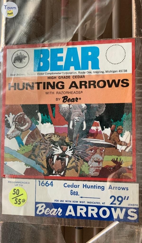 Vintage Bear Cedar Hunting Arrows - 1 - 1096824-1729729971