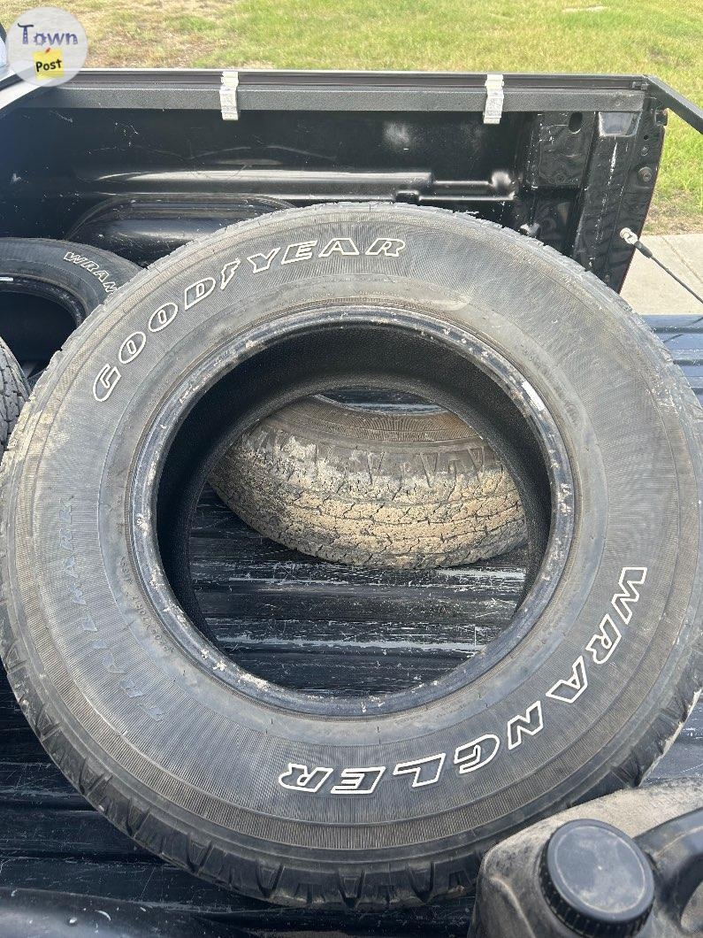 4 265/70/17 Goodyear Wrangler Trailmark - 4 - 1096983-1729777587_2