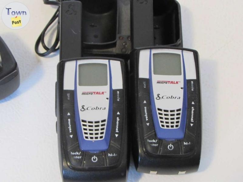 COBRA 2 WAY RADIOS WITH CHARGER - 1 - 1098942-1730246948