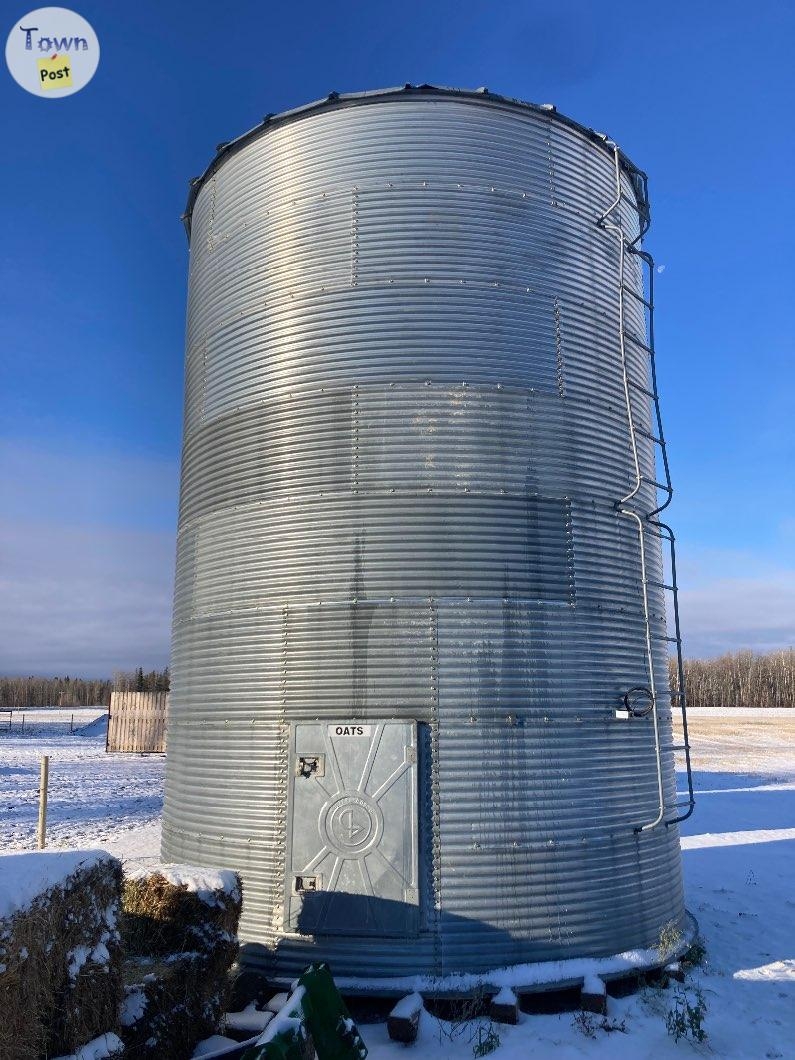 Grain Bins  - 3 - 1099452-1730390706_1