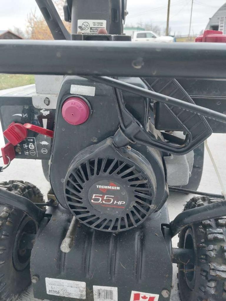 Snowblower in new condition! - 6 - 1083606-1730827273_4