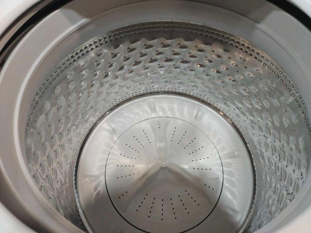 Maytag 5.2 Cubic ft. LARGE Capacity Washer - 2 - 1101153-1730830600_0