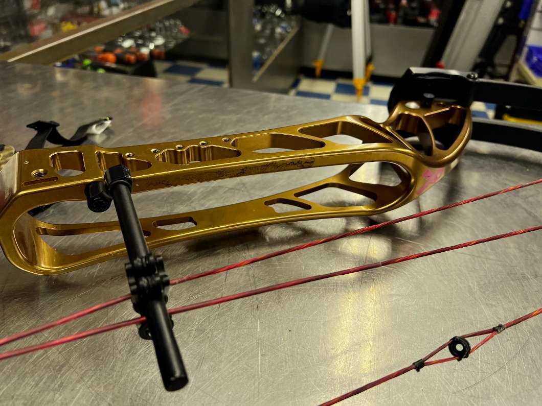 PSE PERFORMANCE X COMPOUND BOW GOLD ALUMINUM  - 5 - 1102408-1731104895_3