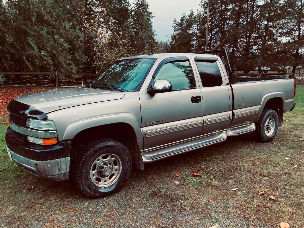 2002 Chevrolet Silverado extended cab LT 2500 2WD V8 224,000 km - 1 - 1103272-1731338282