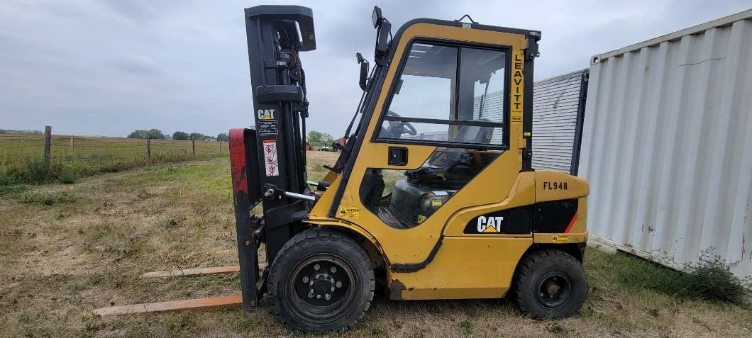 2013 CAT Caterpillar 2PD6000 Diesel Forklift (NO DEF FLUID) - 1 - 1104338-1731611680