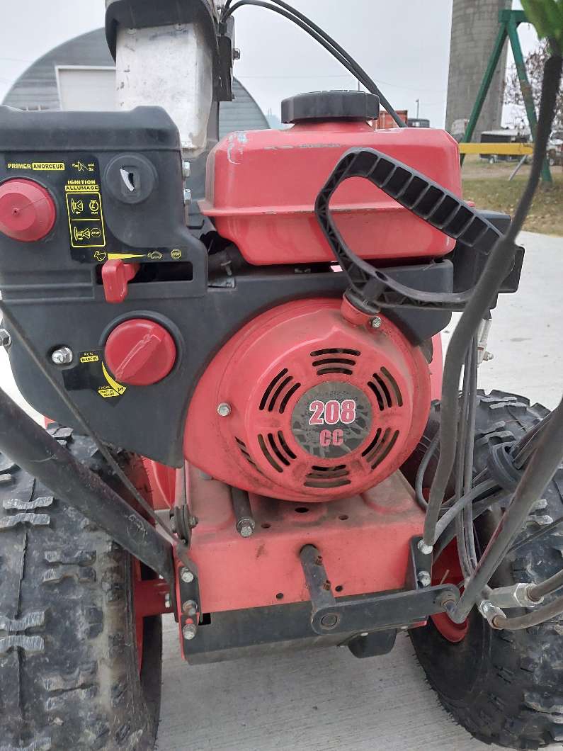 Snowblower - 4 - 1734710837655-1730652926_2