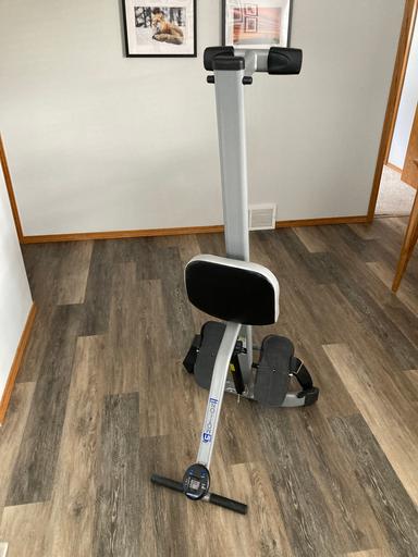 Photo of Rowing machine - 1