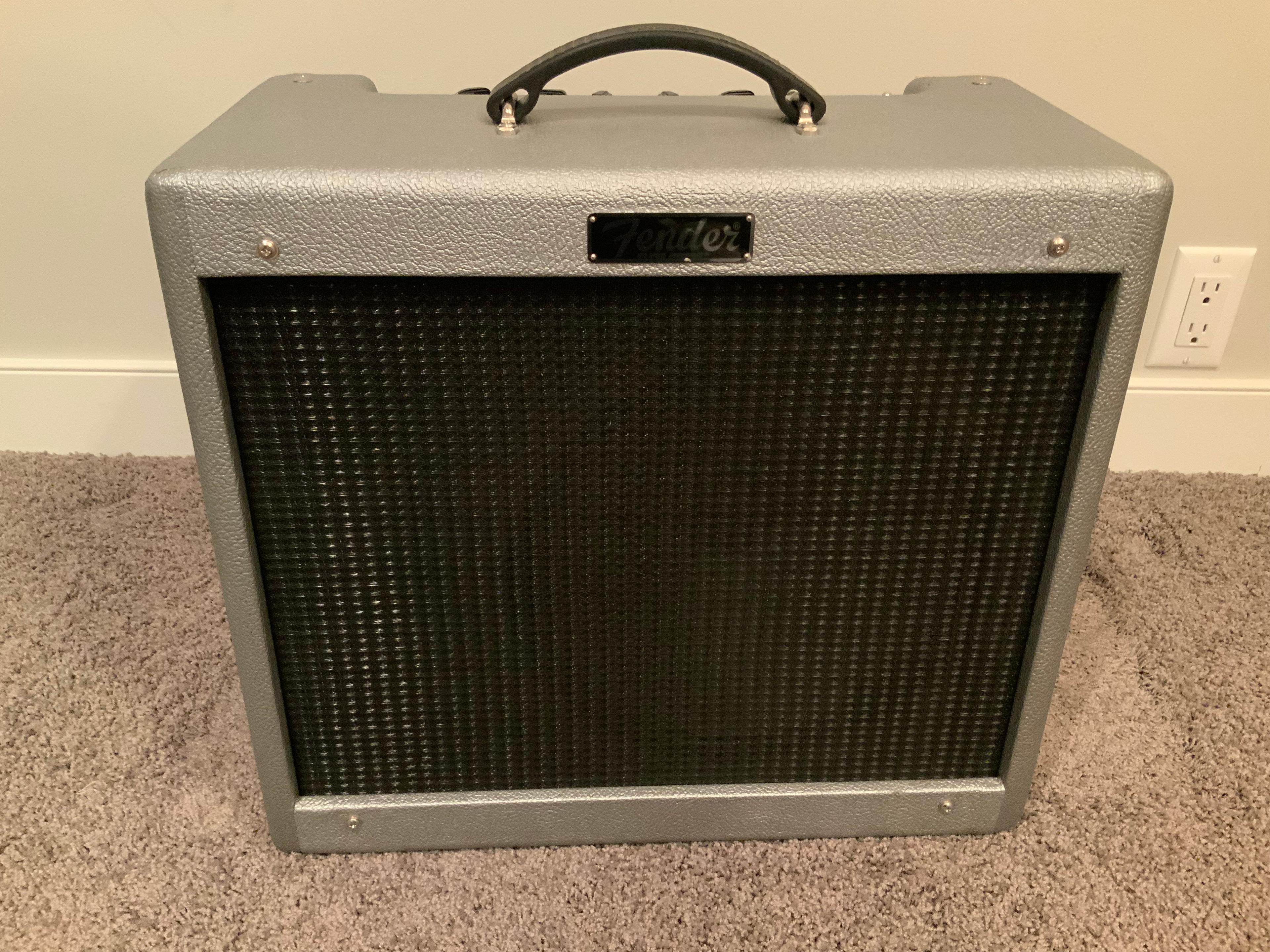 Photo of Fender Blues Junior lll 1x12” Tube Combo Amp