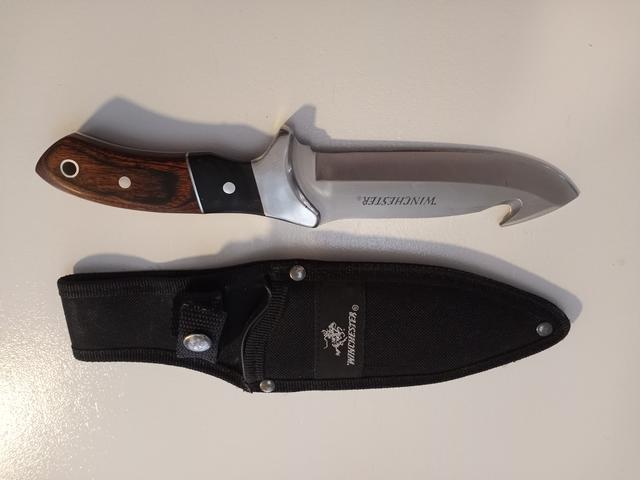 Photo of Hunting Knife 