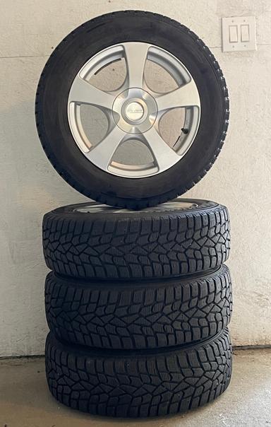 Photo of Winter tires (205/60R16 92T) with rims - 1