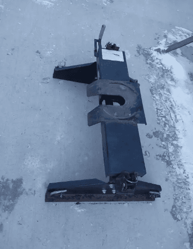 Photo of 5TH wheel hitch  - 1