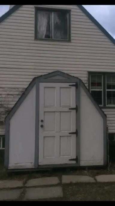 Photo of Vintage Shed - 1