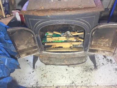 Photo of 1977 vigilant wood stove by Vermont castings - 2