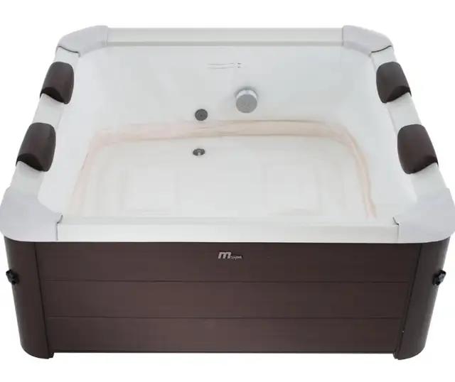 Photo of Mspa Frame series Tribeca 6 person square hot tub. I deliver!