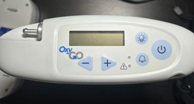 Photo of OxyGo InoGen ONE G3 Portable Oxygen Concentrator - 2