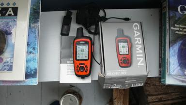 Photo of Garmin In-reach Explorer, with Topo maps Canada "Trades accepted." - 1