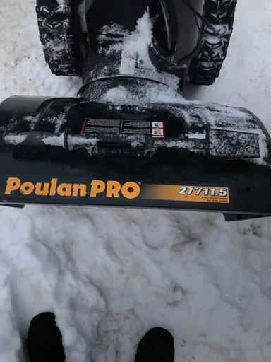 Photo of POULIN PRO 1350 SNOWBLOWER - 2