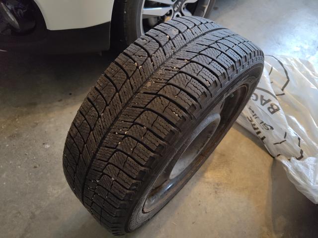 Photo of Four Michelin X-Ice Mounted Snow Tires & Rims