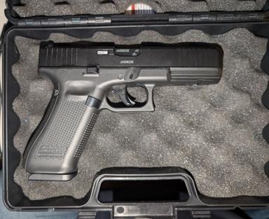 Photo of Umarex T4E Glock G17 Gen5 .43 Cal | Paintball Marker - 2