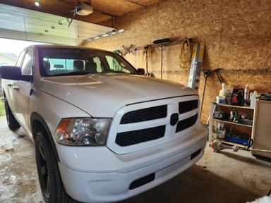 Photo of 2013 Dodge Ram 1500 SLT - 2